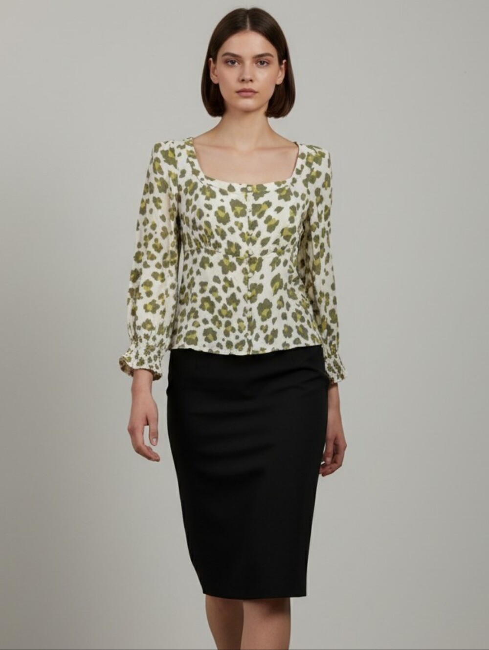 ANN TAYLOR LOFT |Olive Green & Cream Color/ Long Sleeve Animal Print Blouse